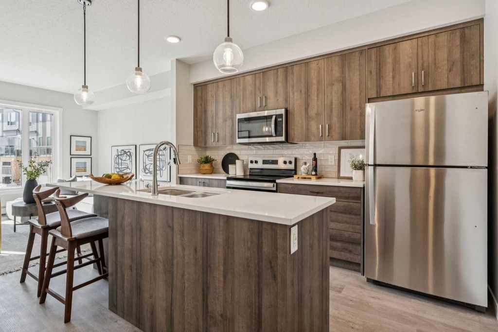 Photo of 655 Shawnee Square SW #208, Calgary, AB T2Y 1E3 (MLS # A2291972)