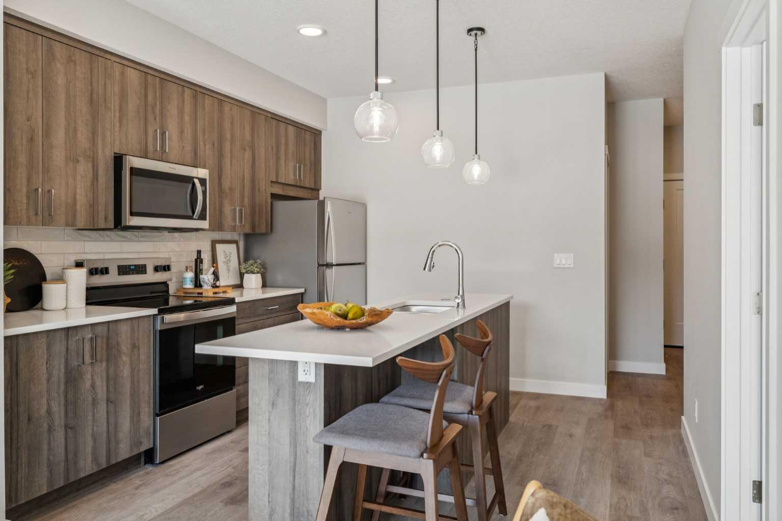 655 Shawnee Square SW 208