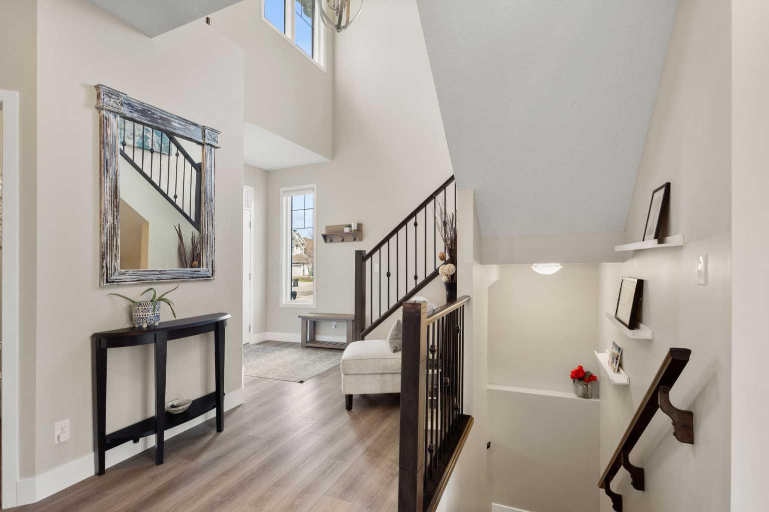 18 Auburn Springs Close SE