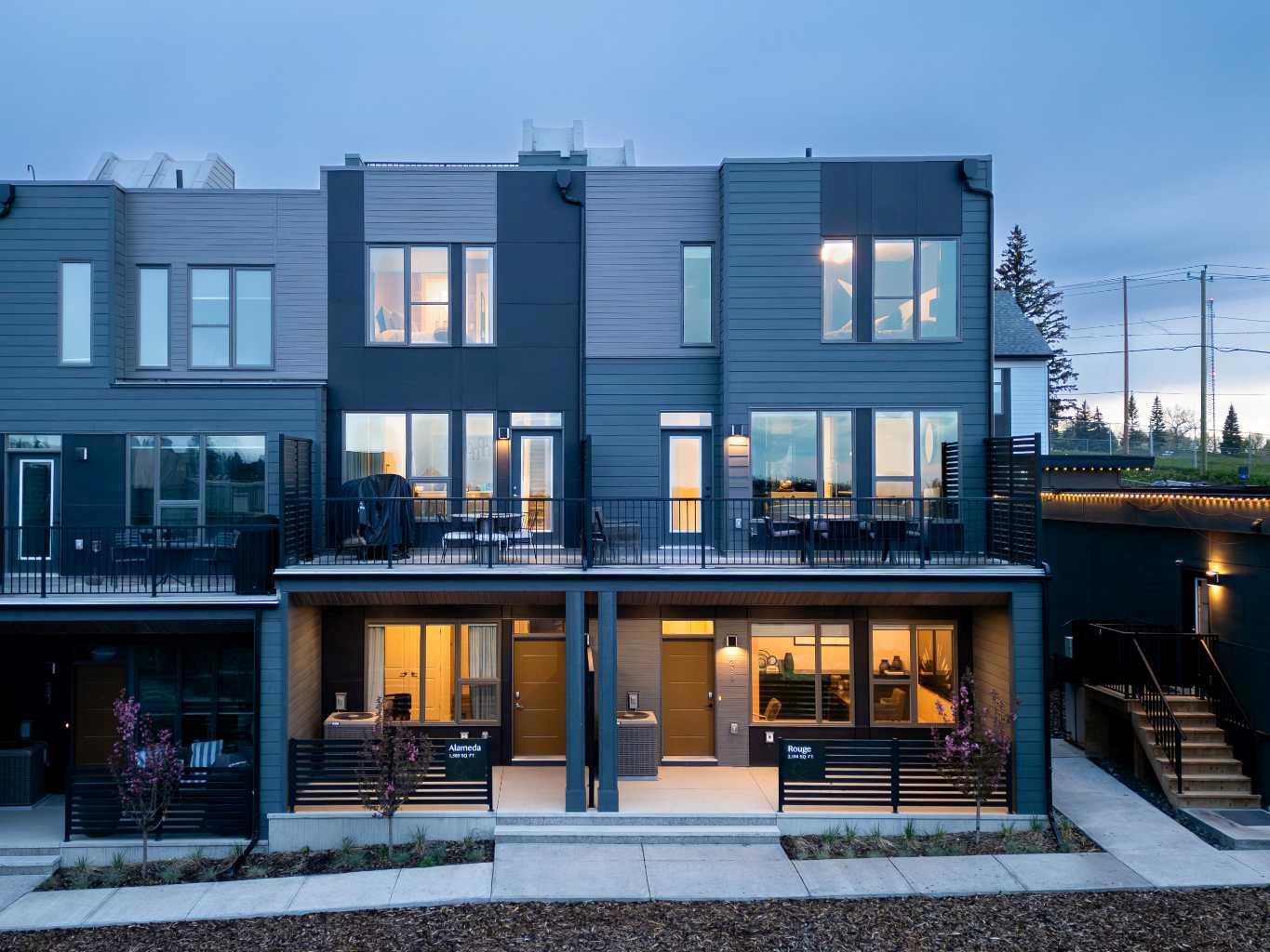 220 Sovereign Common SW