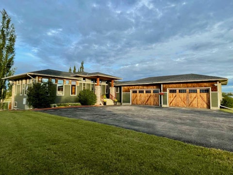 Photo of 1 Sunset Ridge Drive, Rural Foothills County, AB T0L 0X0 (MLS # A2341680)