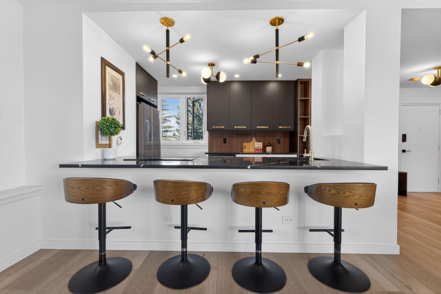3204 Rideau Place SW 401