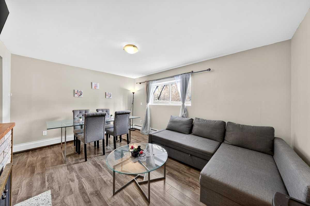 2117 16 Street SW 11