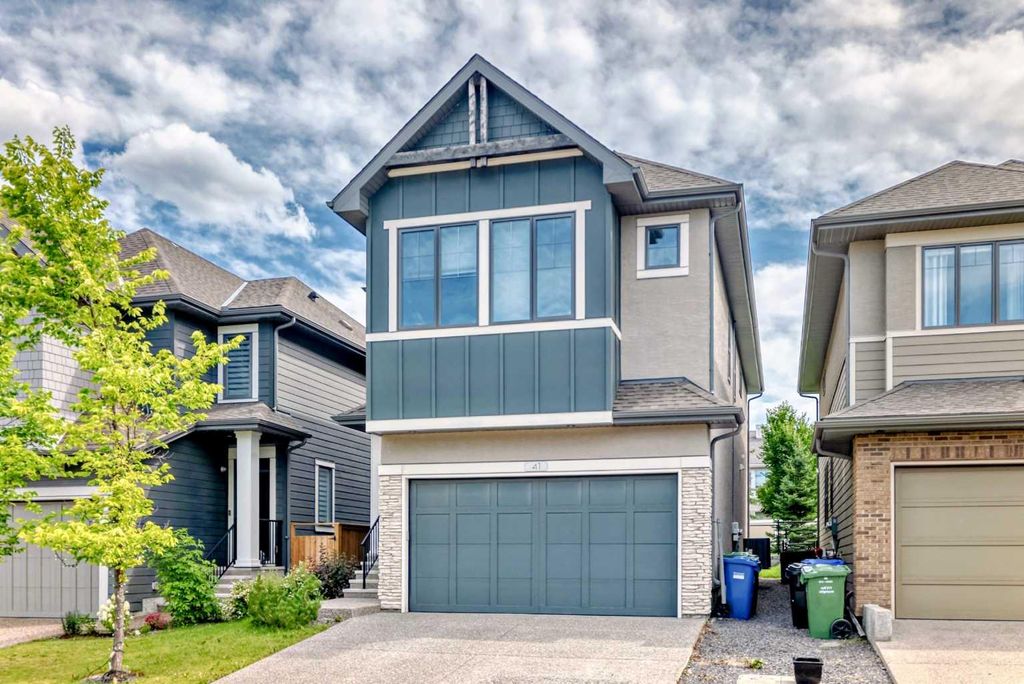 Photo of 41 Shawnee Green SW, Calgary, AB T2Y 0P5 (MLS # A2281555)