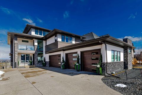 6 Juneberry Heights Rural Rocky View County AB T3Z 0E6
