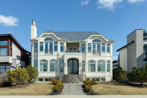 Photo of 2908 Toronto Crescent NW, Calgary, AB T2N 3W2 (MLS # A2300552)