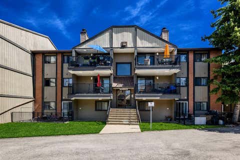 Photo of 13045 6 Street SW #3207, Calgary, AB T2W 5H1 (MLS # A2307524)