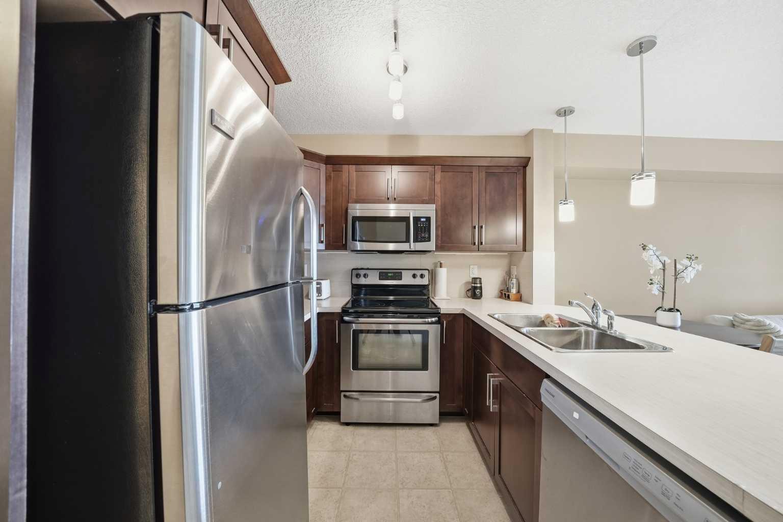 130 Panatella Street NW 2114