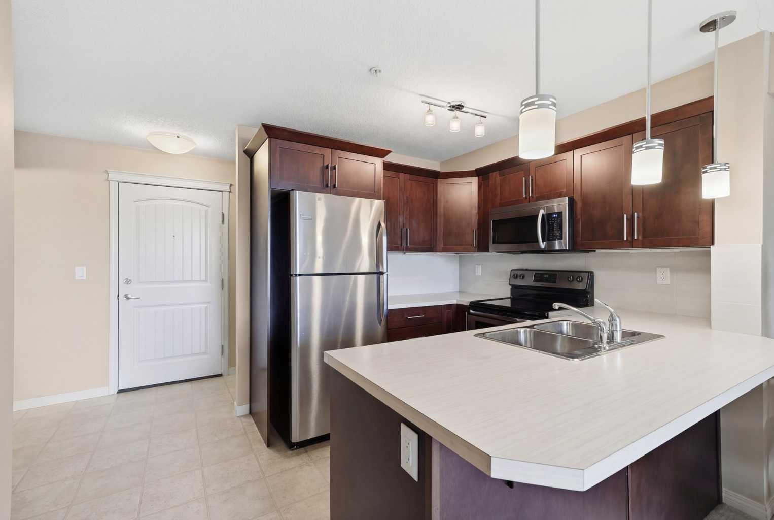 130 Panatella Street NW 2114