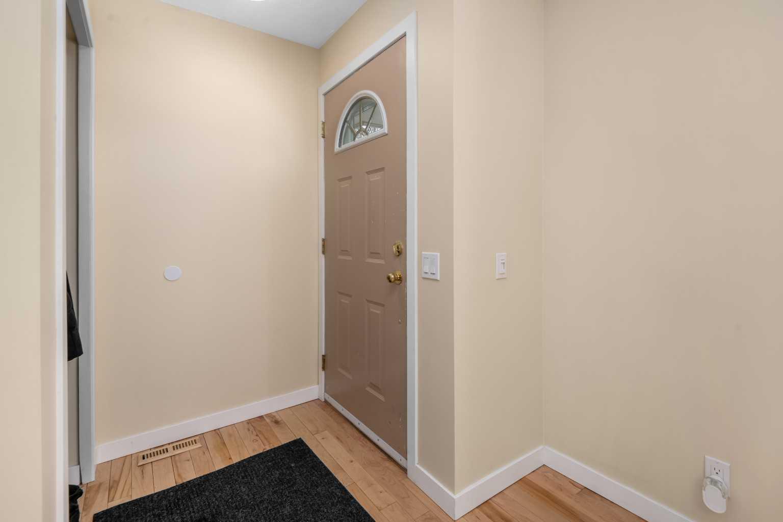 104 Doverthorn Close SE