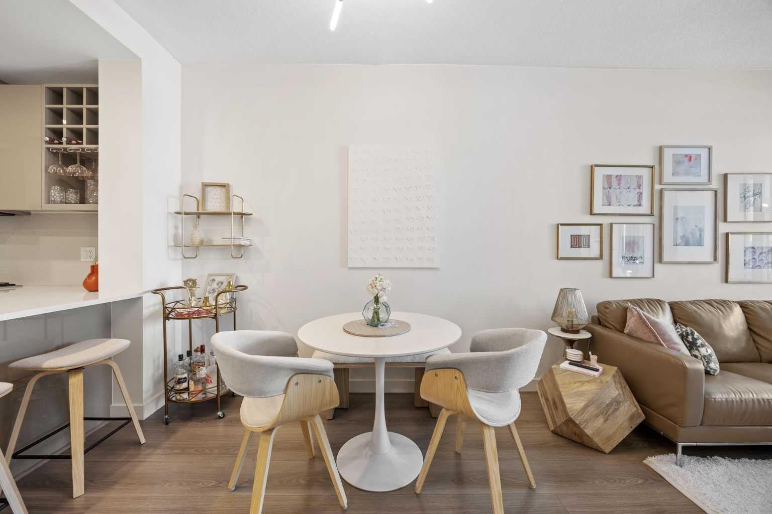 301 10 Street NW 504