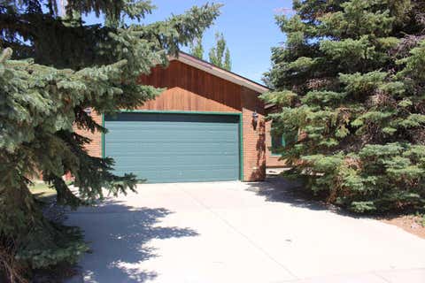 Photo of 518 Maple Crescent, Picture Butte, AB T0K 1V0 (MLS # A2334646)