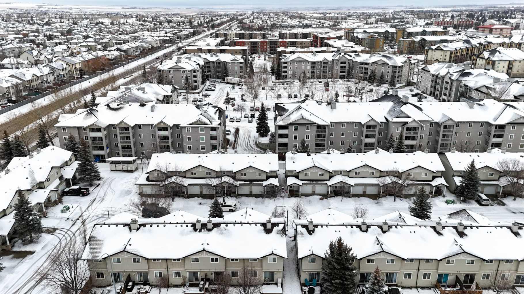 760 Railway Gate SW 204