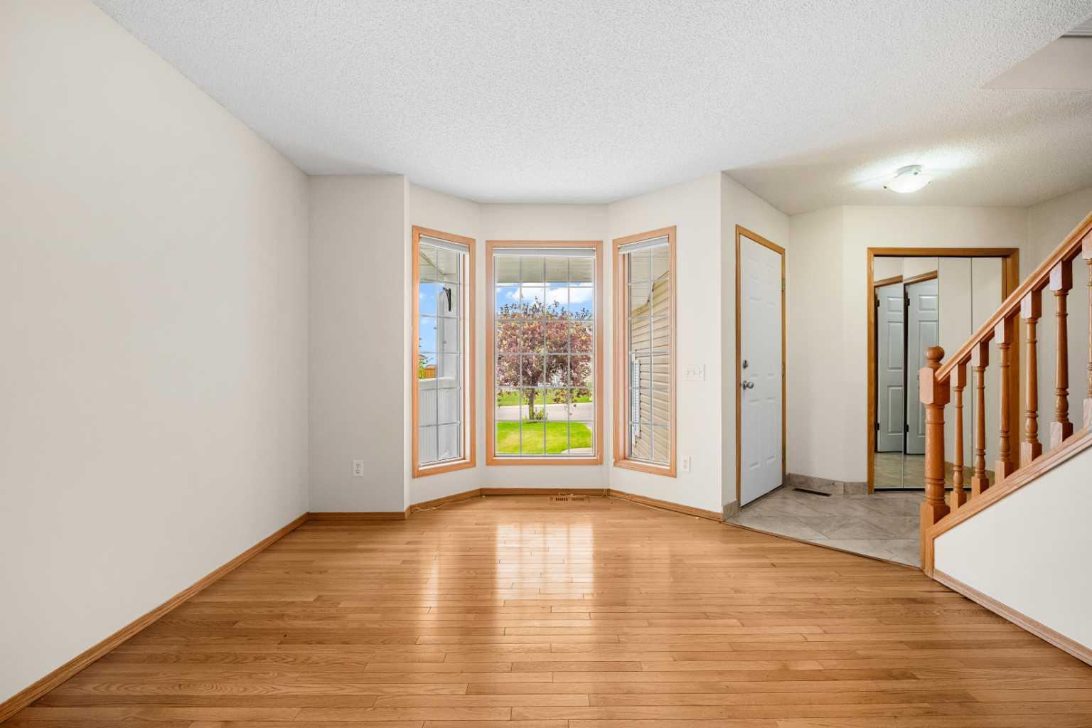 115 Macewan Park Circle