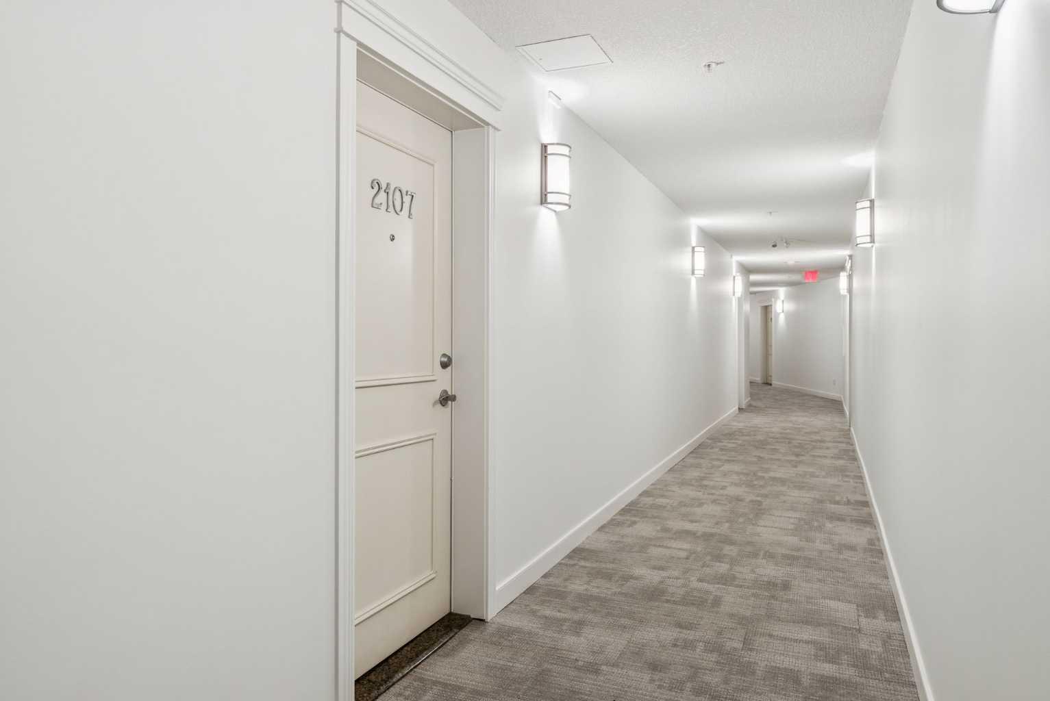 1888 Signature Park SW 2107