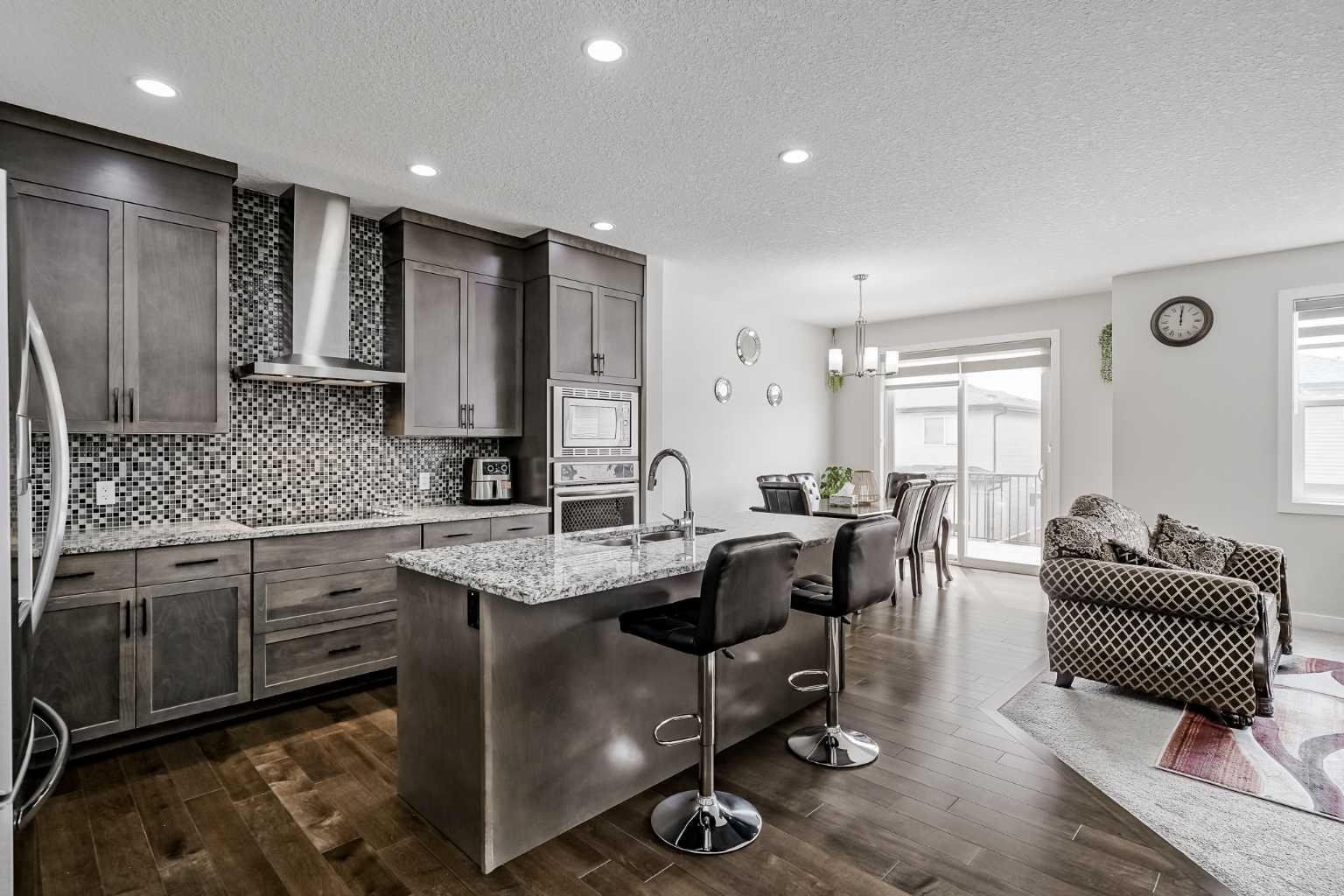 55 Walden Place SE