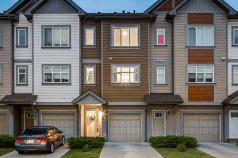 Photo of 92 Copperstone Common SE, Calgary, AB T2A 5E4 (MLS # A2319148)