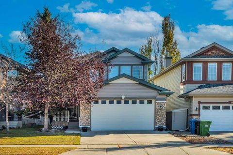 Photo of 190 Everstone Drive SW, Calgary, AB T2Y 4V1 (MLS # A2266424) Photo of 190 Everstone Drive SW, Calgary, AB T2Y 4V1 (MLS # A2266424)