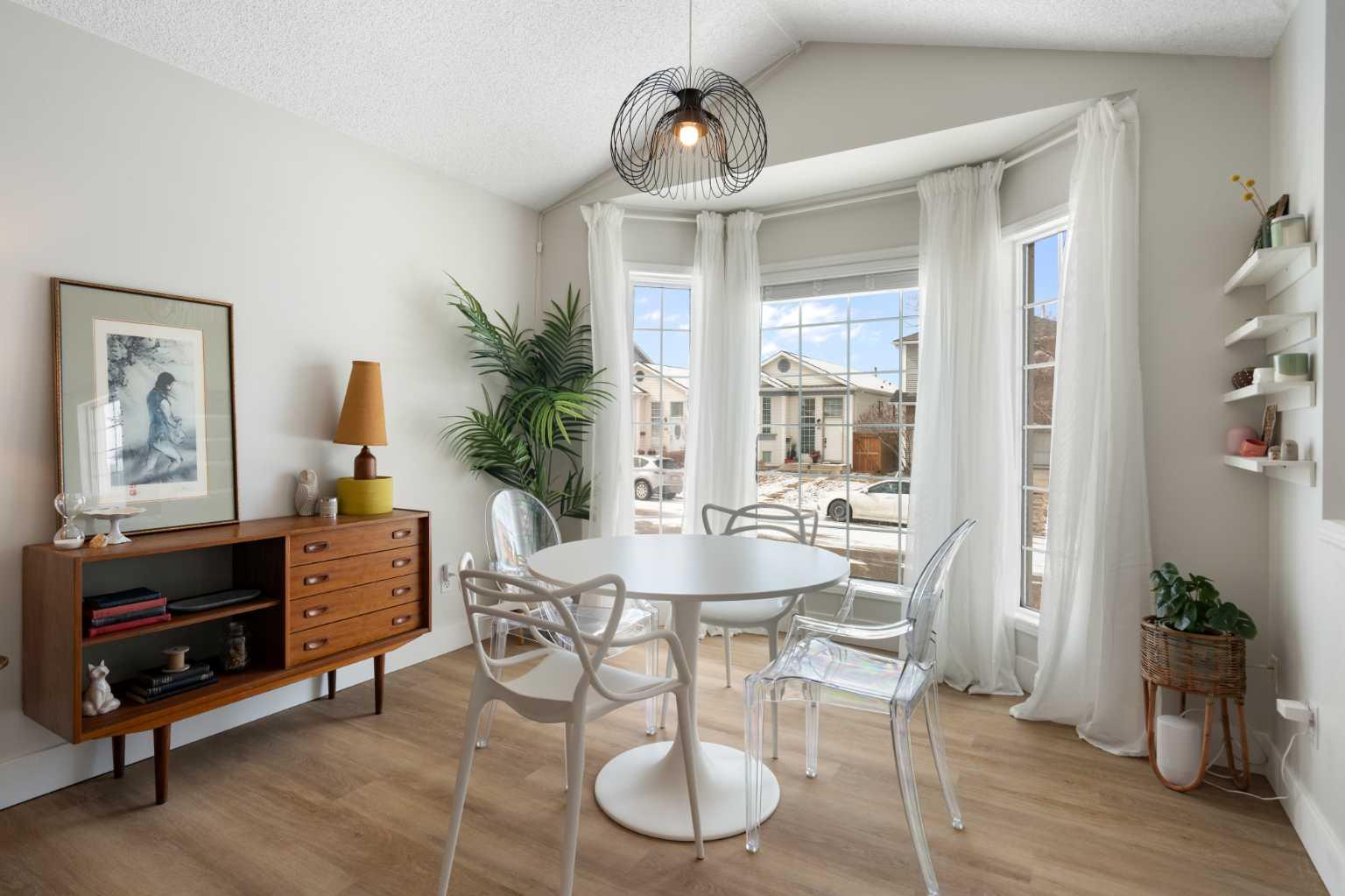 39 River Rock Circle SE