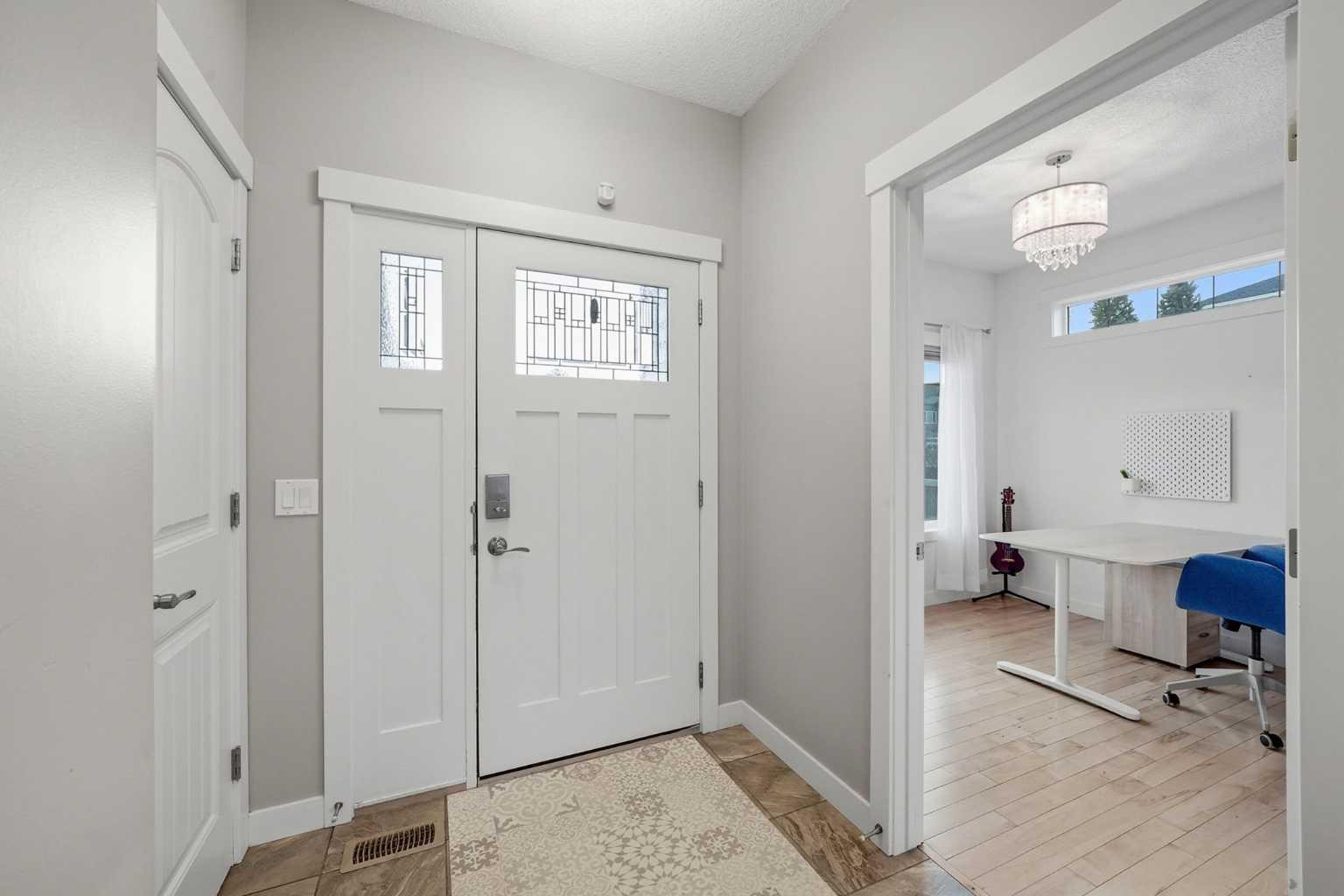 136 Wildrose Crescent