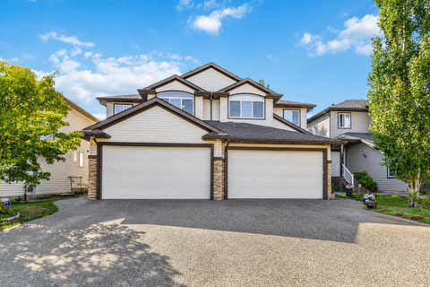 Photo of 176 Hawthorn Way, Fort McMurray, AB T9K 0P2 (MLS # A2339340)
