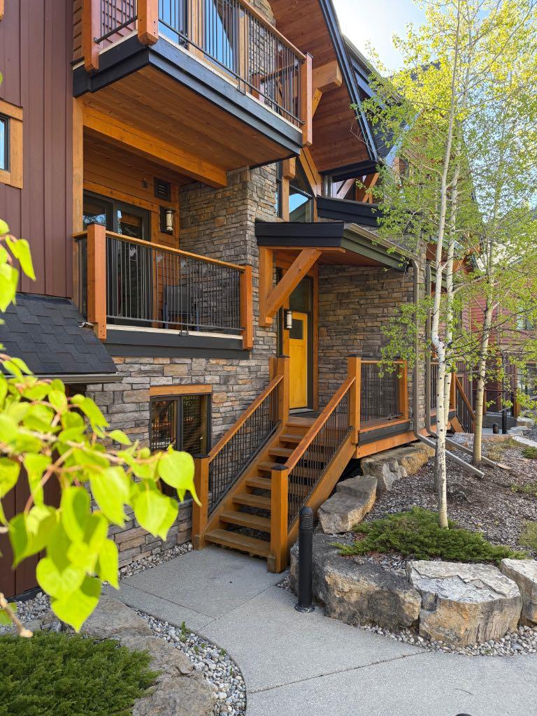 101E Stewart Creek Landing 5102