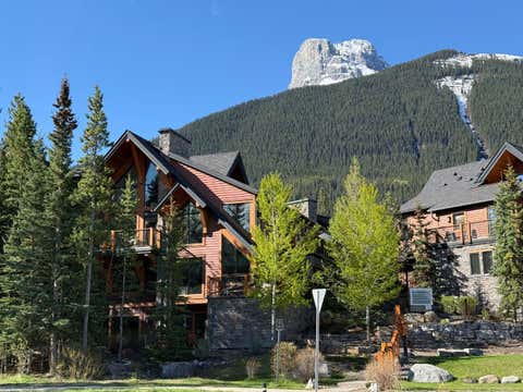 Photo of 101E Stewart Creek Landing #5102, Canmore, AB T1W 0E3 (MLS # A2328258)