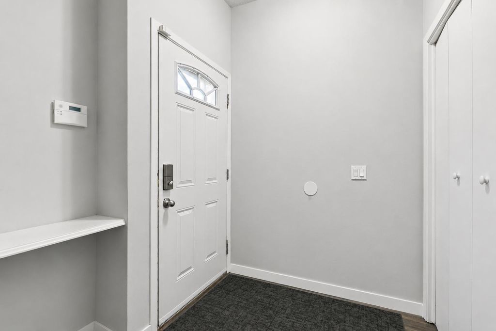 Photo of 60 Bermondsey Court NW, Calgary, AB T3K 1V7 (MLS # A2310617)