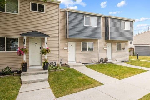 Photo of 5425 Pensacola Crescent SE #69, Calgary, AB T2A 2G4 (MLS # A2335204)