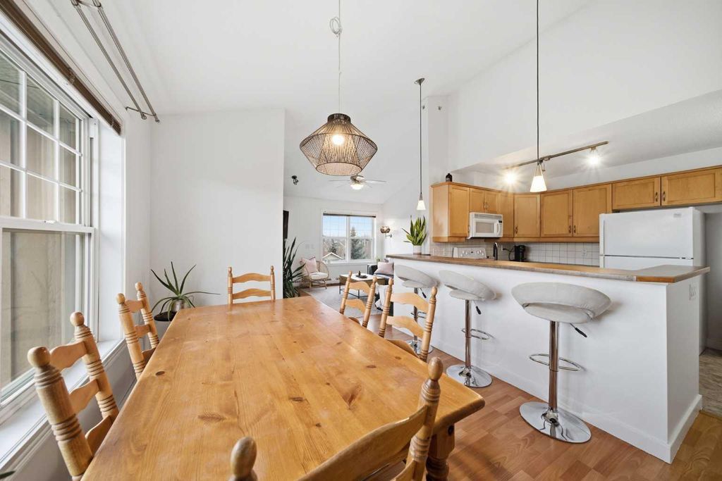 Photo of 1408 17 Street SE #401, Calgary, AB T2G 5S8 (MLS # A2283731)