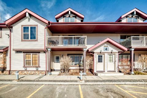 4 Everridge Square SW 203 Calgary AB T2Y 5J8