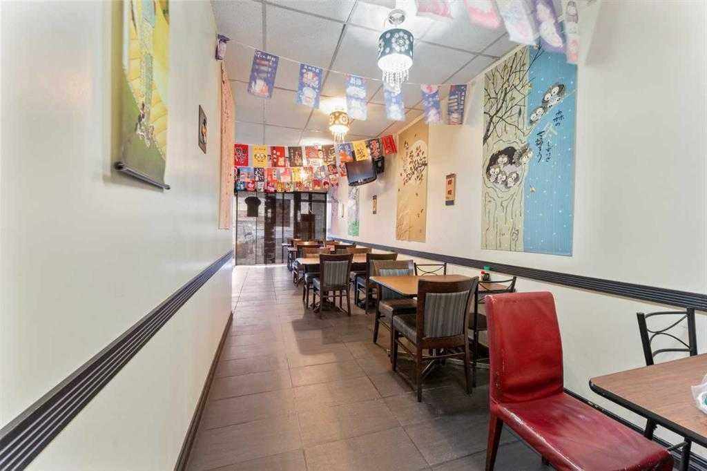 Photo of 920 36 Street NE, Calgary, AB T2A 6L8 (MLS # A2289342)