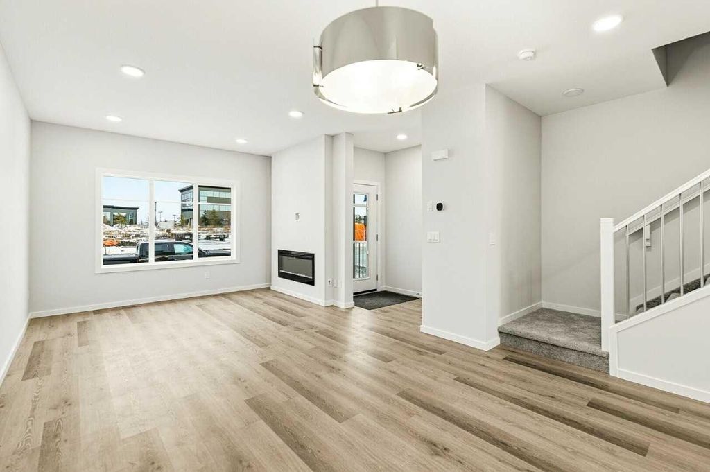 Photo of 157 Lincoln Crescent, Rural Red Deer County, AB T4E 3E5 (MLS # A2292391)