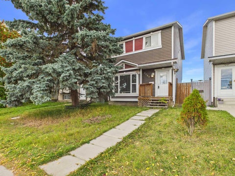 Photo of 140 martindale Boulevard NE, Calgary, AB T3J 2X5 (MLS # A2349572)