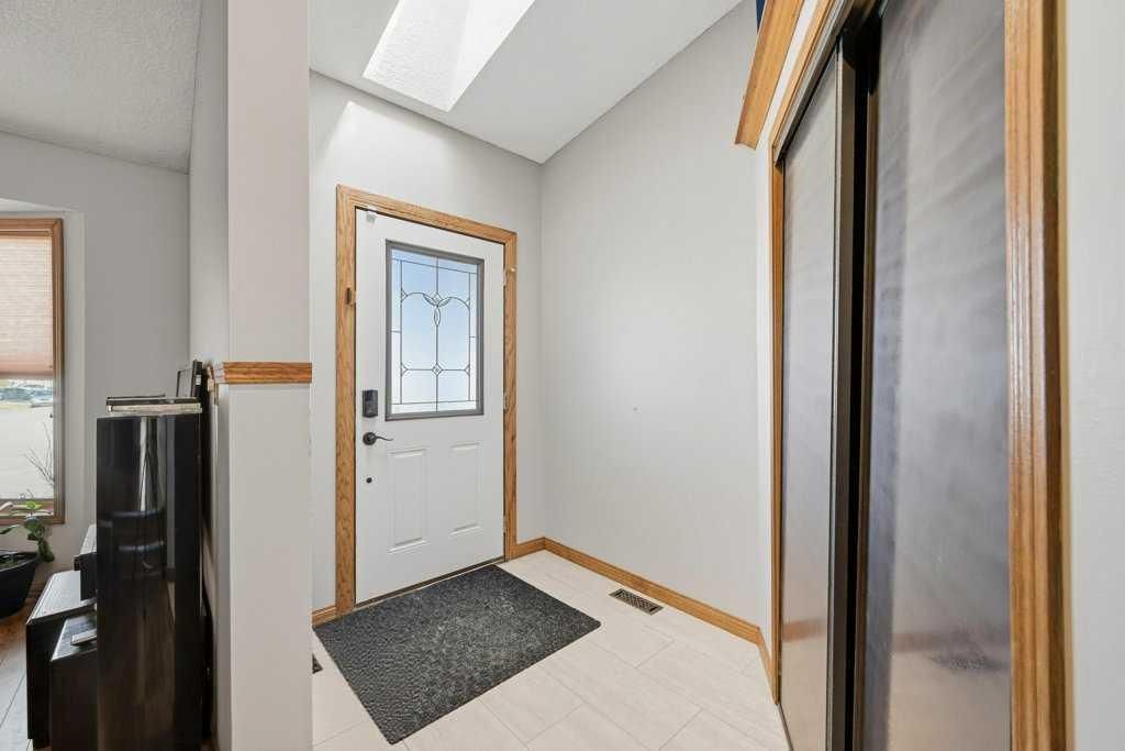 Photo of 119 Macewan Meadow Way NW, Calgary, AB T3K 3H9 (MLS # A2296106)