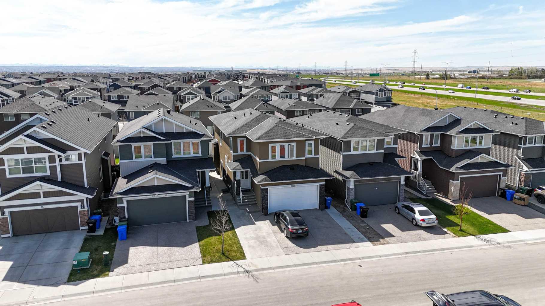 19 Red Sky Gardens NE
