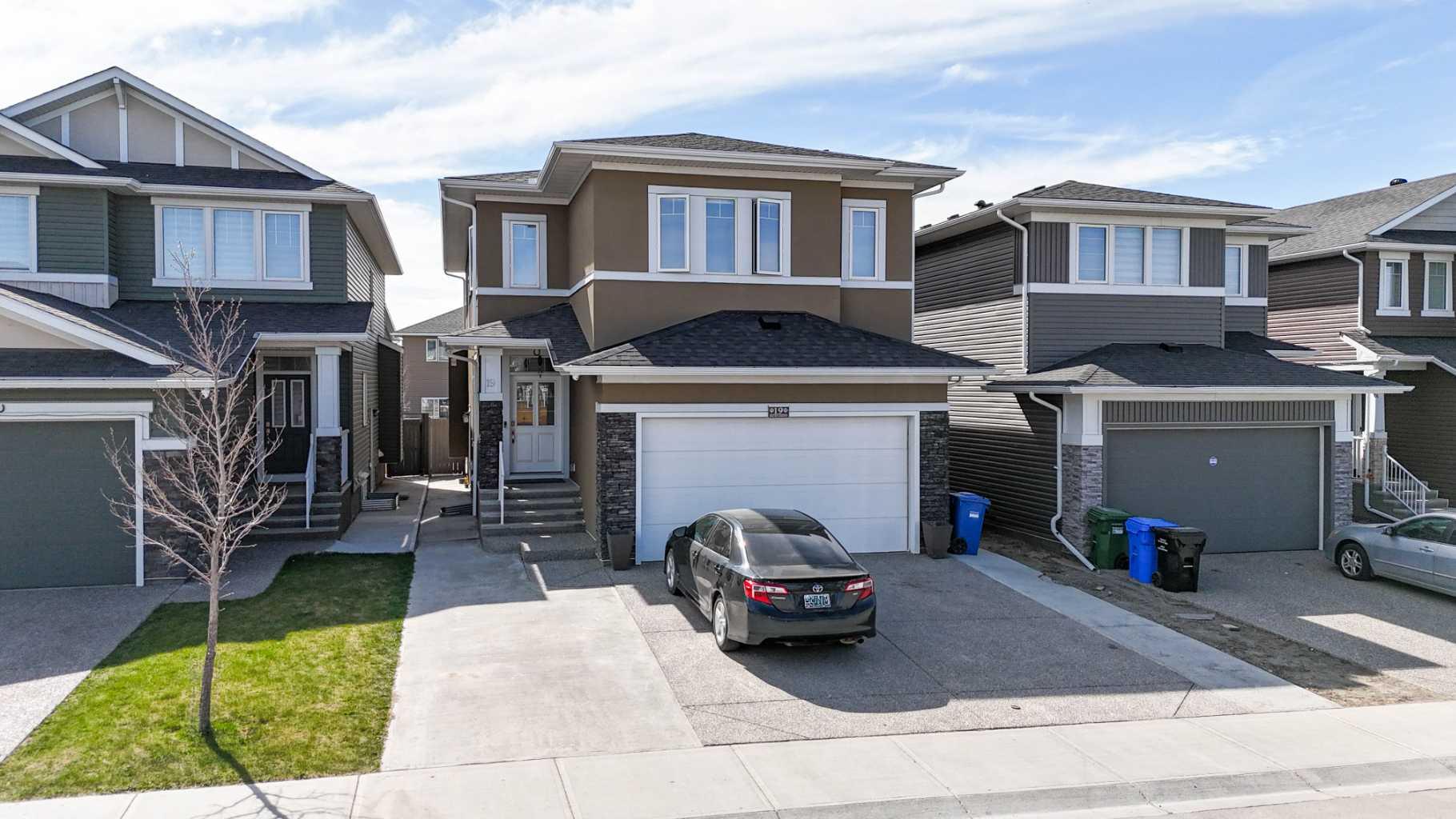 19 Red Sky Gardens NE