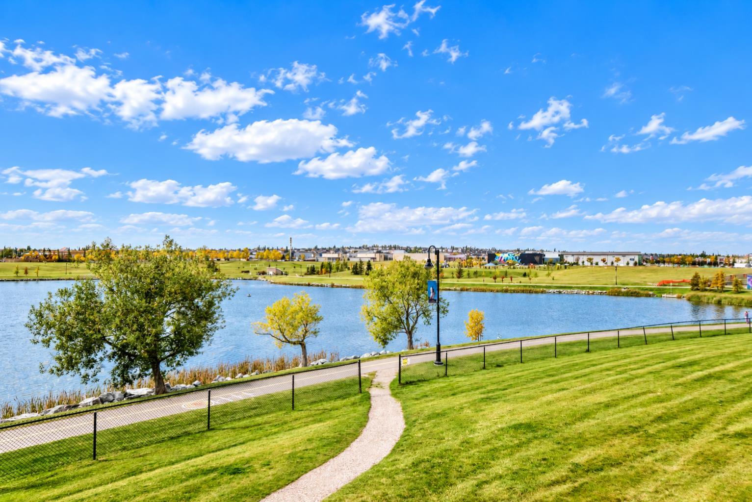 10 Country Village Park NE 3118