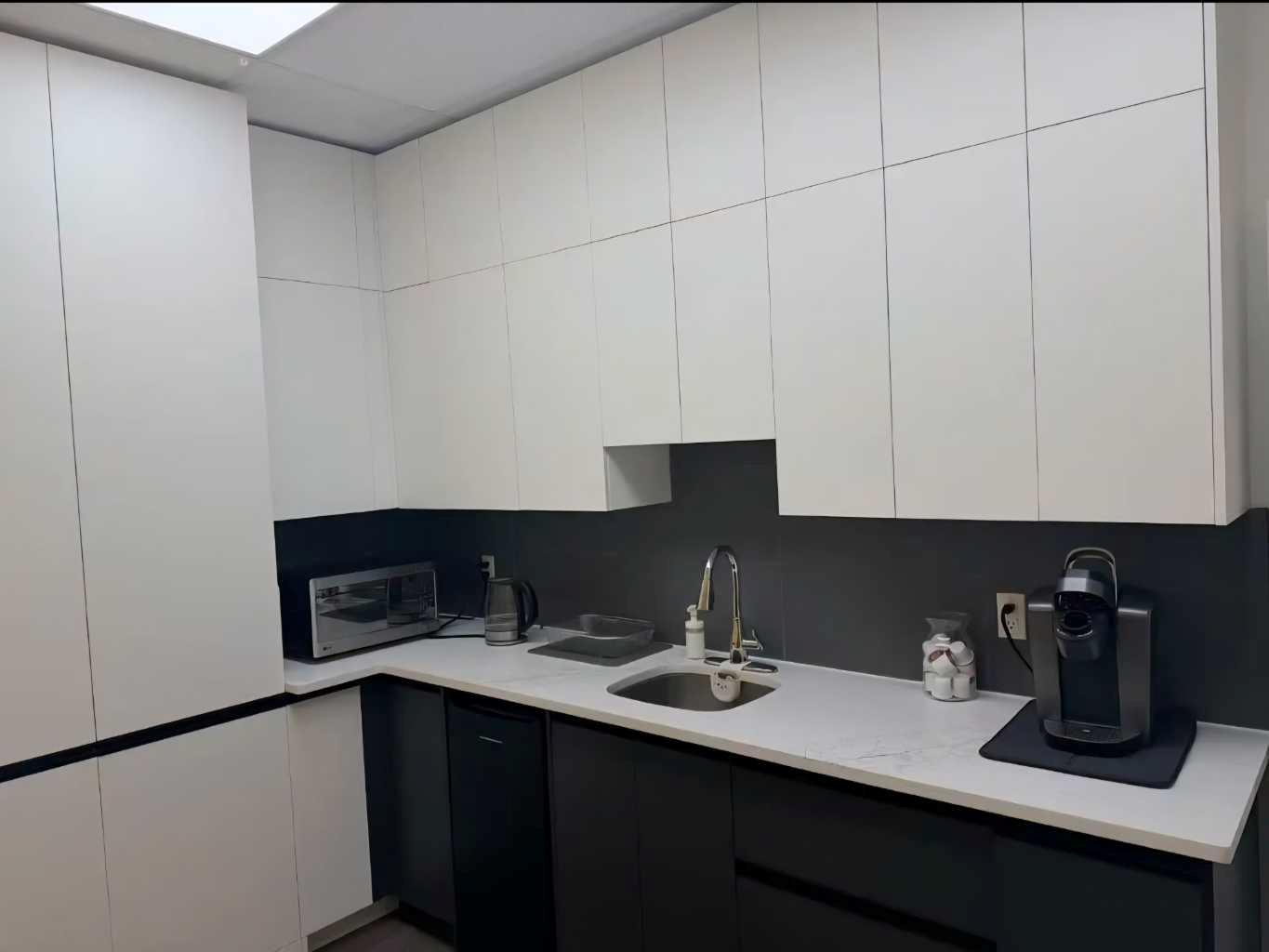 12 Royal Vista Way NW