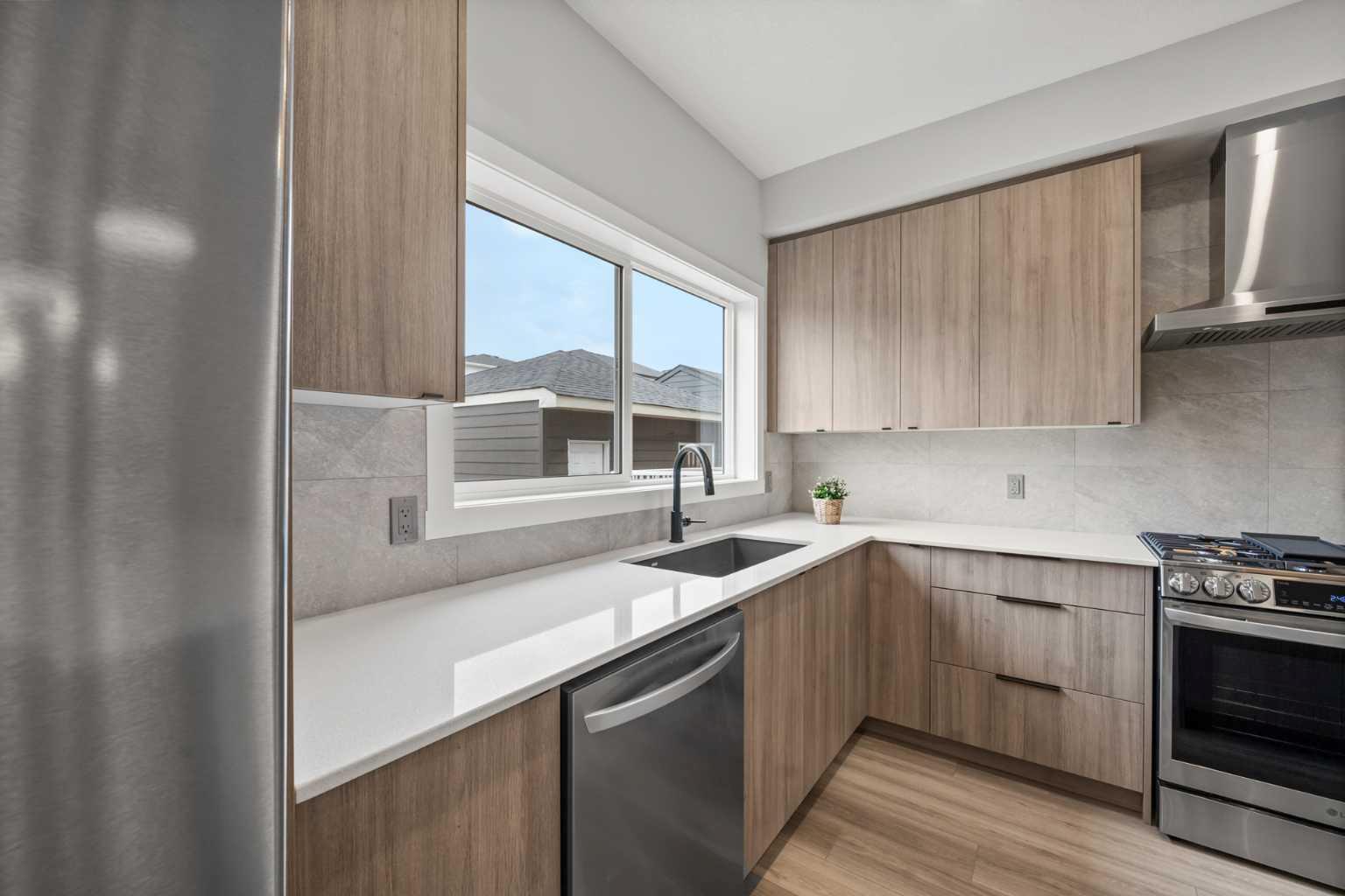 46 Versant View SW