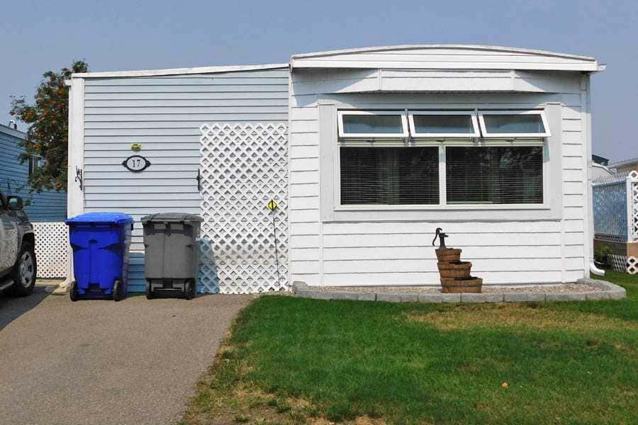 Photo of 5853 4 Street W #17, Claresholm, AB T0L 0T0 (MLS # A2339293)