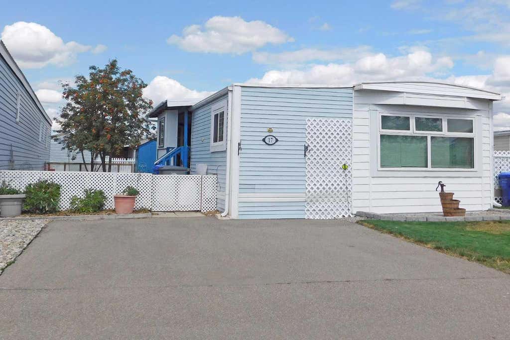 Photo of 5853 4 Street W #17, Claresholm, AB T0L 0T0 (MLS # A2339293)