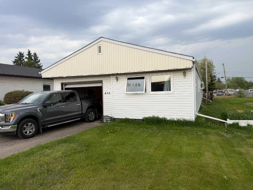 Photo of 436 1 Street SW, Falher, AB T0H 1M0 (MLS # A2316378)