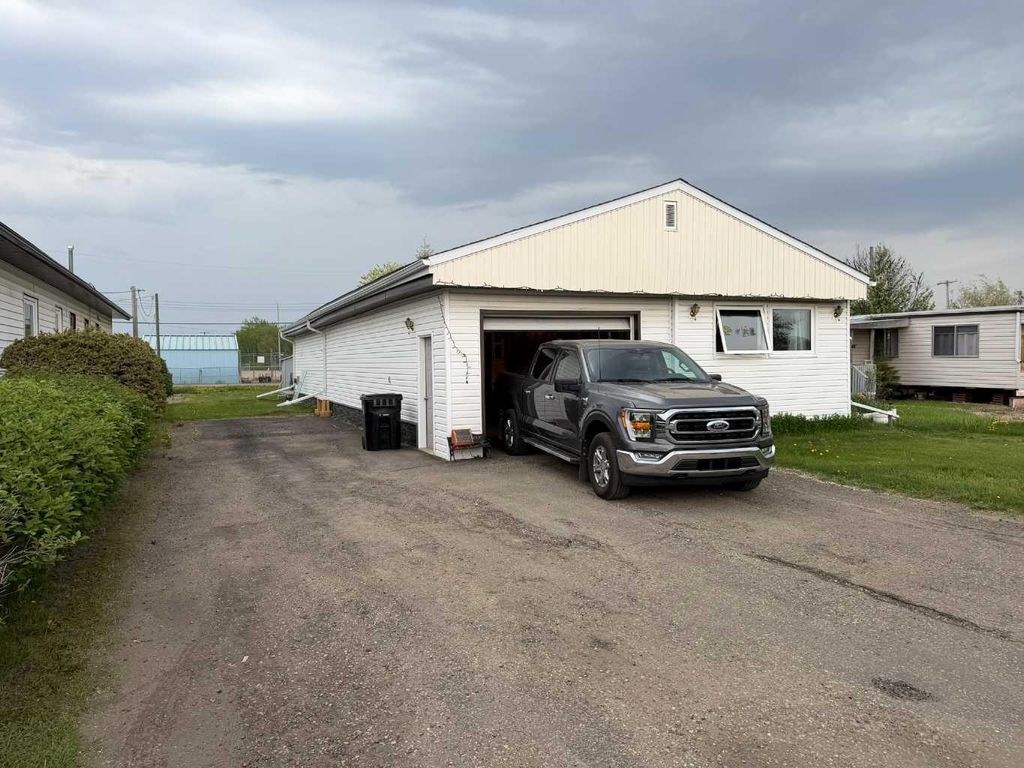 Photo of 436 1 Street SW, Falher, AB T0H 1M0 (MLS # A2316378)