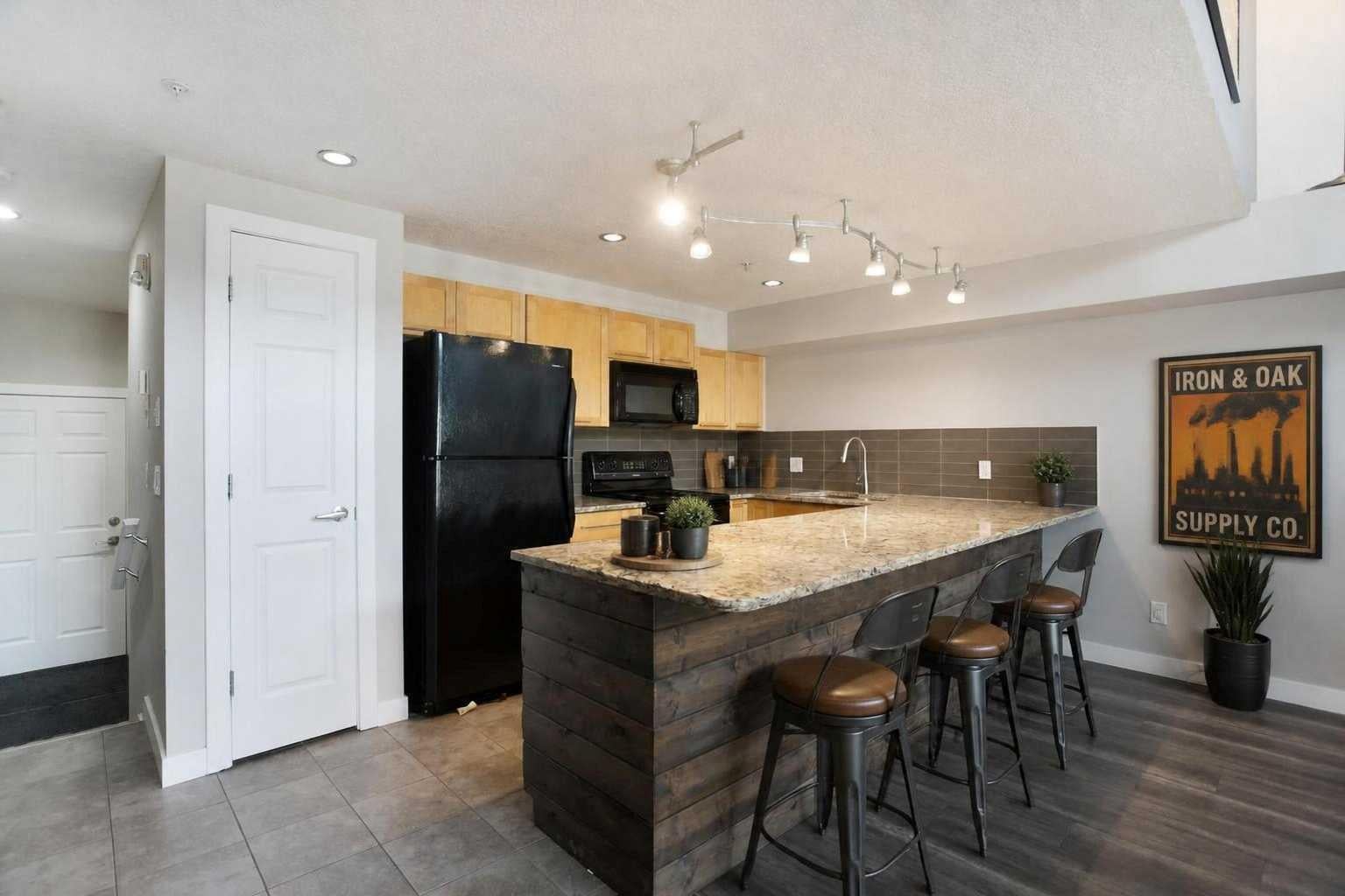 1505 27 Avenue SW 109