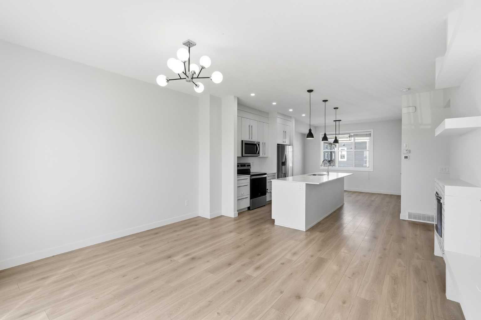 1719 Cornerstone Boulevard NE