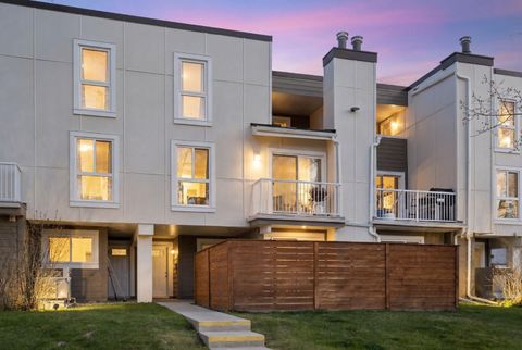 Photo of 13104 Elbow Drive SW #702, Calgary, AB T2W 2P2 (MLS # A2308692)