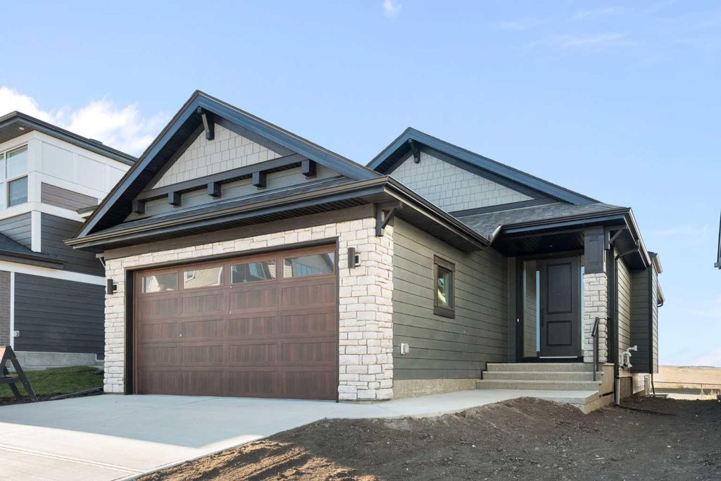 Photo of 147 Marmot Grove NW, Calgary, AB T3R 2G4 (MLS # A2310647)