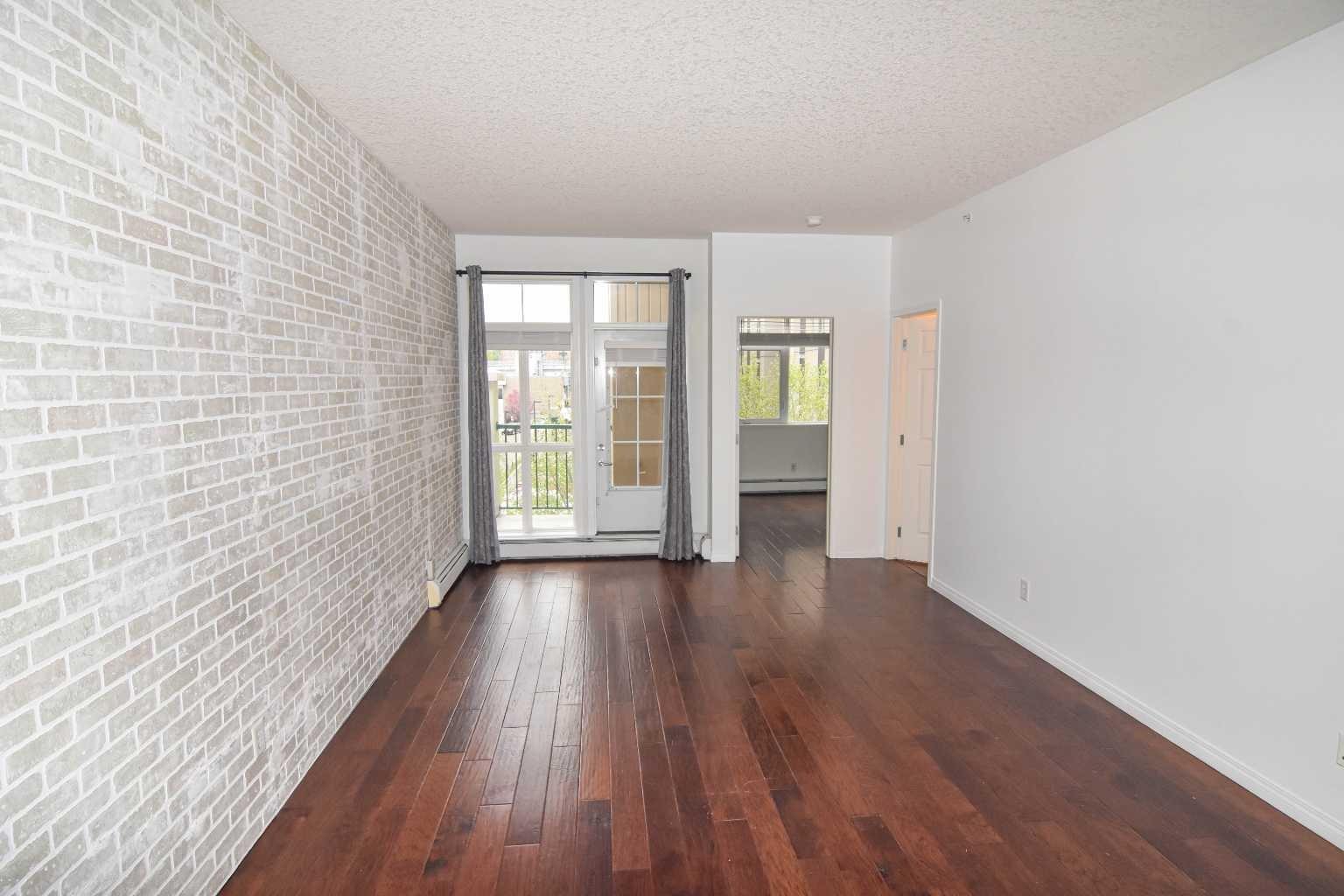 5720 2 Street SW 404