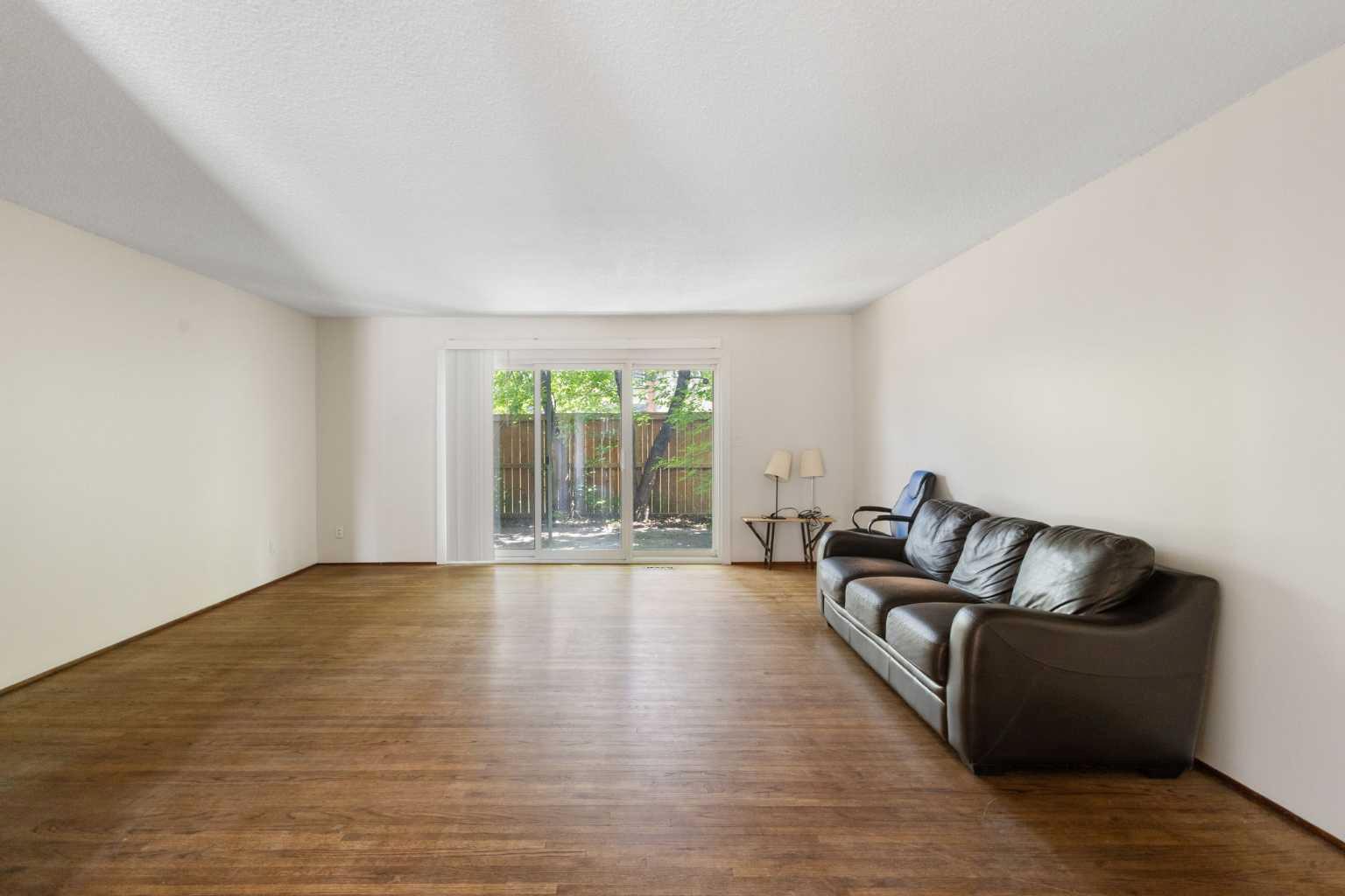 1305 Glenmore Trail SW 303